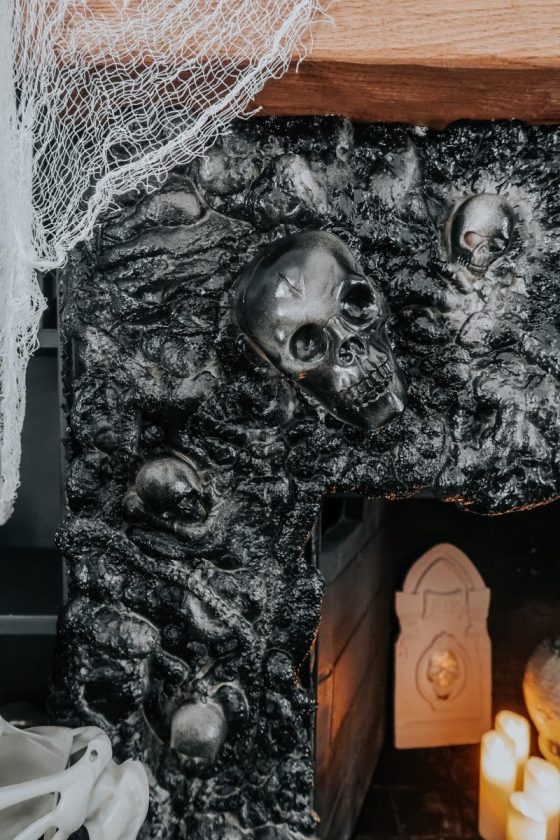 DIY Skull Fireplace – Kristyn Cole