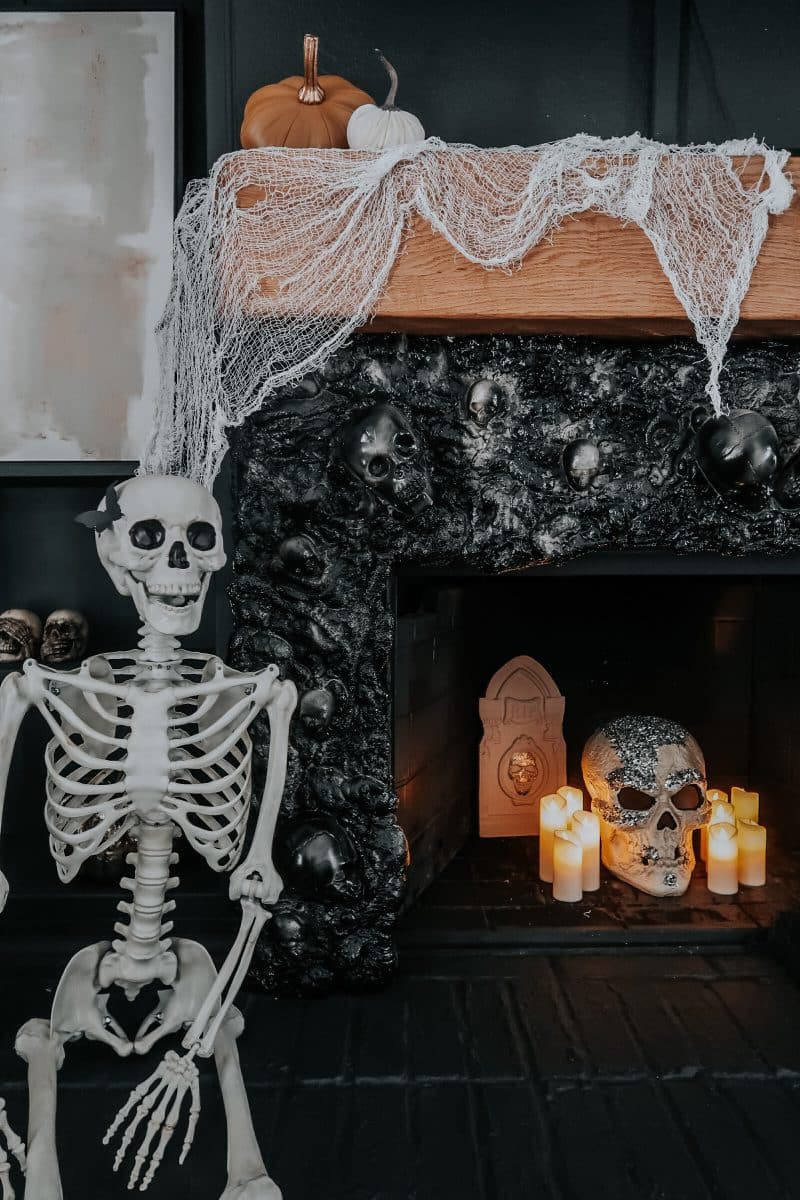 DIY Skull Fireplace – Kristyn Cole